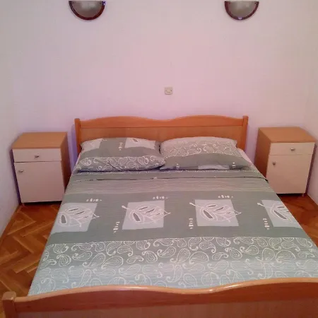 Apartment Maslina Vir